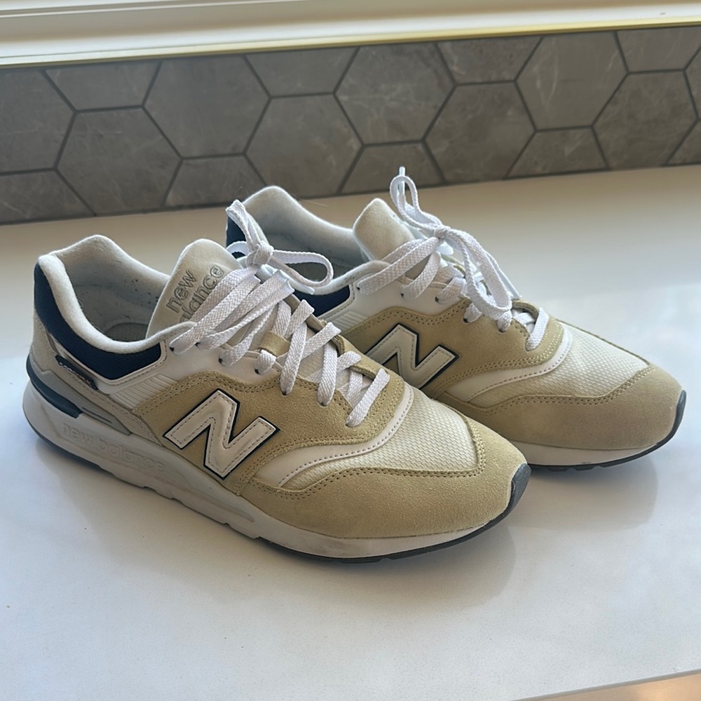 New Balance Cream and Blue Sneakers Classic Design